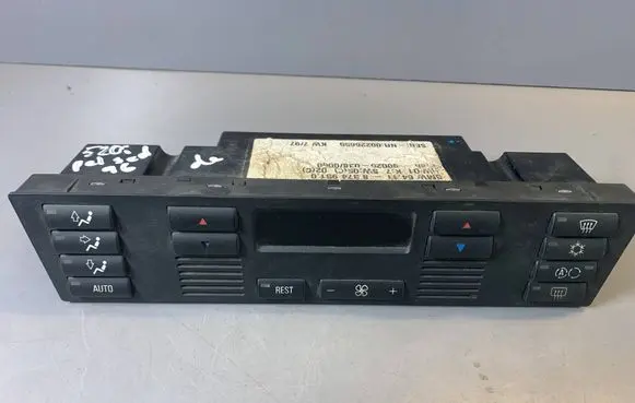 BMW 5 E39 Climate control unit 8374951 00226655 900250380000