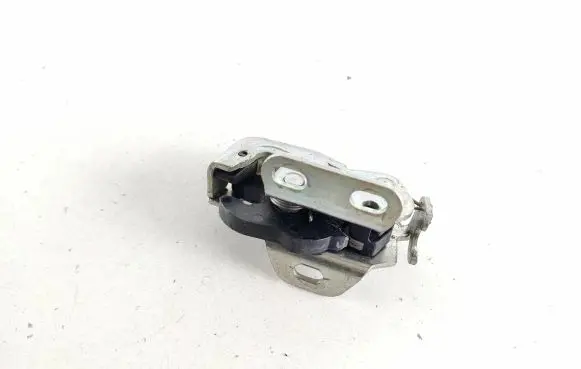 Loading door lock