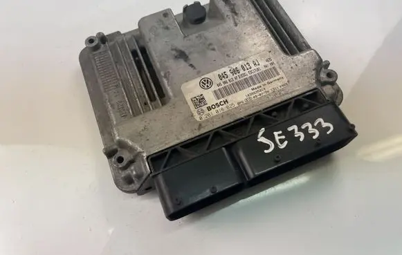 Skoda Fabia Mk2 (5J) Engine control unit/module 045906013AJ