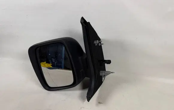 Nissan Primastar Front door electric wing mirror 963024456R