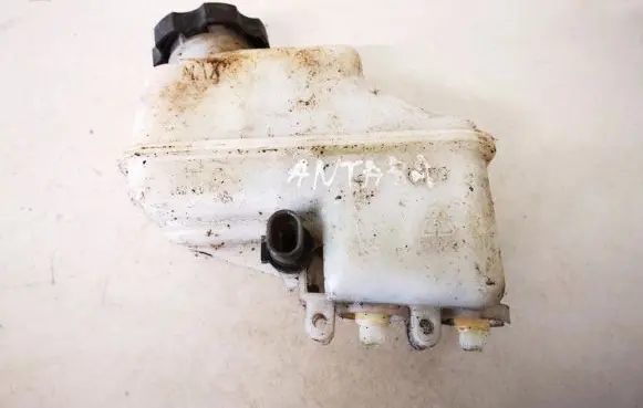 Chevrolet Captiva Brake fluid reservoir 96626038