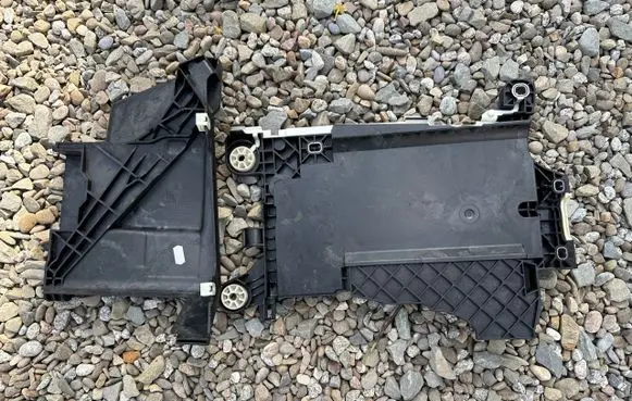 BMW 2 F44 Battery tray 9387574