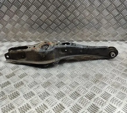 Volkswagen Golf VII Rear upper control arm/wishbone 5Q0505311D