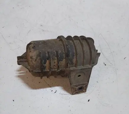 BMW 5 E39 Vacuum air tank 11652247620