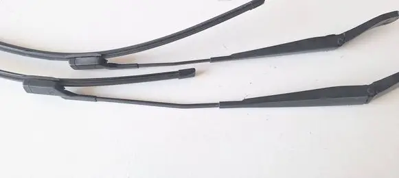Jaguar F-Pace Front wiper blade arm W000062155 W000062167