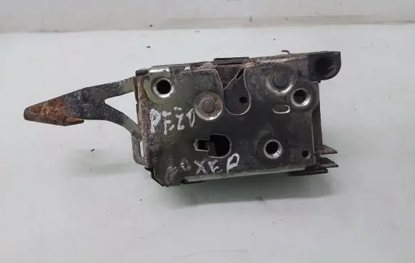 Peugeot Boxer Front door lock
