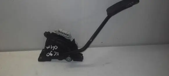 Volvo XC90 Accelerator throttle pedal 30683521 A4111