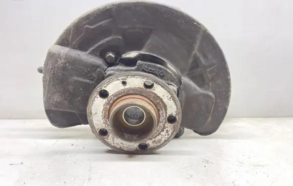 Volvo V70 Front wheel hub spindle knuckle 9461944