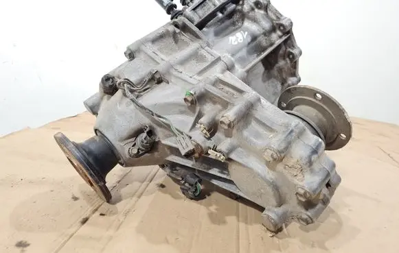 Ford Ranger Gearbox transfer box case 8X08428 208008