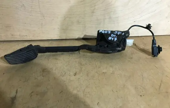 Peugeot 607 Accelerator throttle pedal 9651510780 0280755005 F00C3E2429