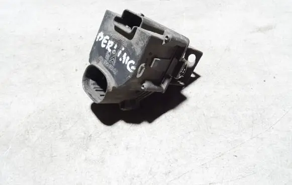 Citroen Berlingo Coolant fan relay 9649247680