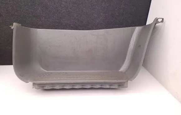 Man TGE 1gen Front sill trim cover 7C0863777
