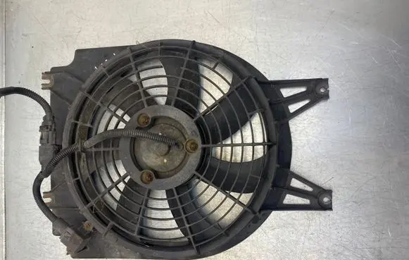 KIA Sorento Radiator cooling fan shroud