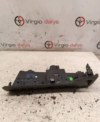 Citroen DS5 A set of switches 9670594077 34800074390