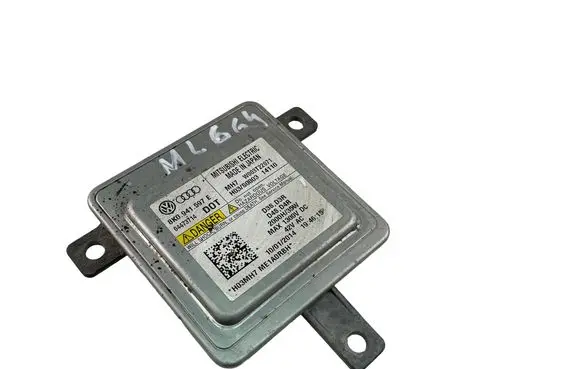 Volkswagen PASSAT B7 Xenon control unit/module 8K0941597E