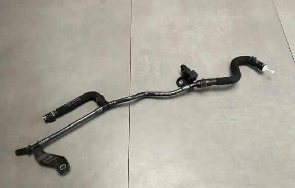 Volkswagen Tiguan Engine coolant pipe/hose 3Q0121064BE