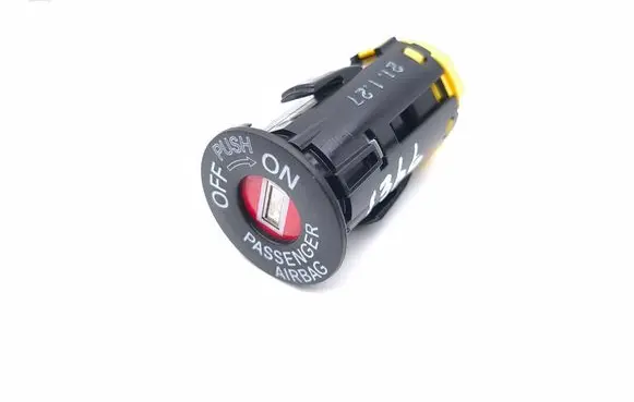 Honda CR-V Passenger airbag on/off switch