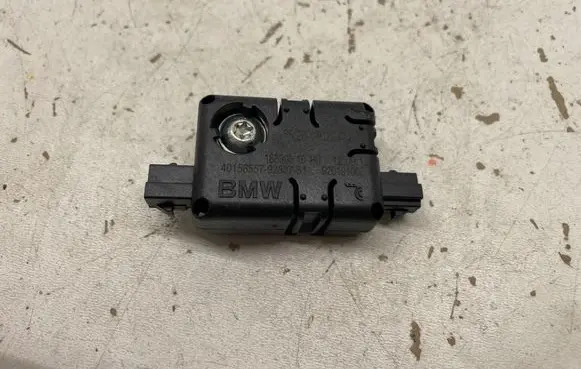 BMW 5 F10 F11 Aerial antenna amplifier 9185474 18899510 920191005