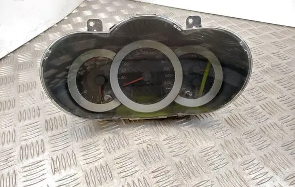 Toyota RAV 4 (XA30) Speedometer (instrument cluster) 8380042D00 2574302663