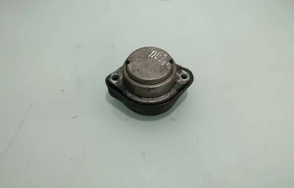 Audi A6 S6 C6 4F Gearbox mount 3B0399151 8E0399151AP