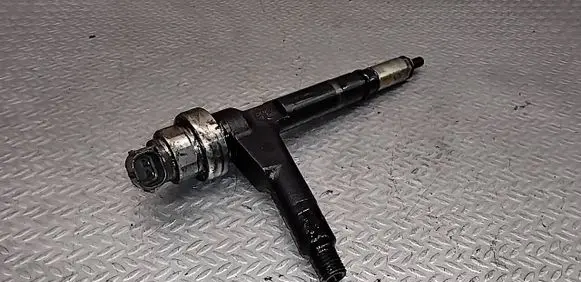Opel Meriva A Fuel injector 8973138612