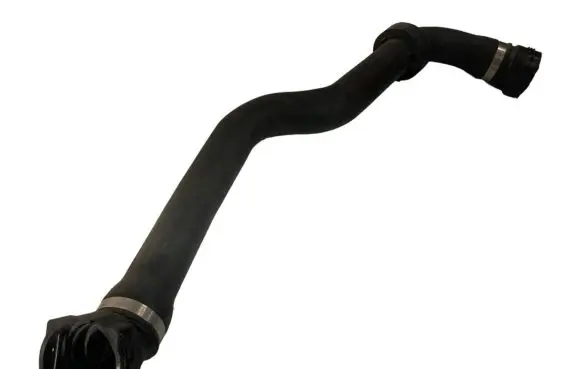 BMW 5 E39 Engine coolant pipe/hose