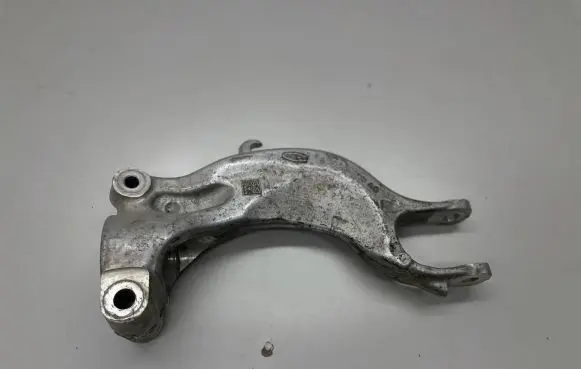 Porsche Cayenne (9PA) Front control arm 4M0413038