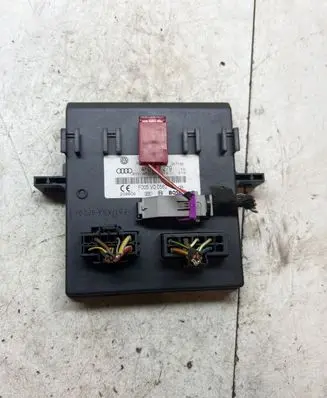 Audi A6 S6 C6 4F Comfort/convenience module 4F0907279 4F0910279D F005V00562