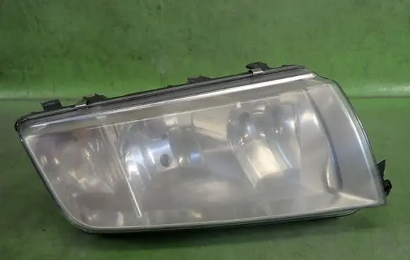 Skoda Fabia Mk1 (6Y) Headlight/headlamp 246360-00