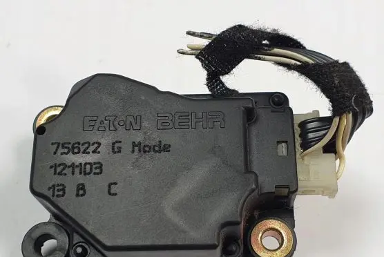Volvo XC90 A/C air flow flap actuator/motor 75622