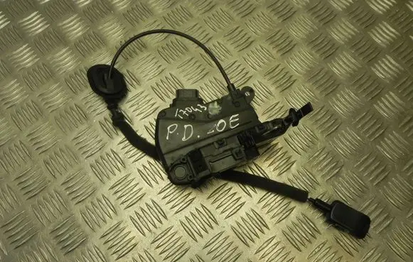 Loading door lock