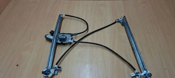 Renault Espace IV Front door electric window regulator 8200485230