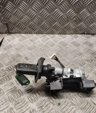 Volkswagen Caddy Ignition lock 1k0905851