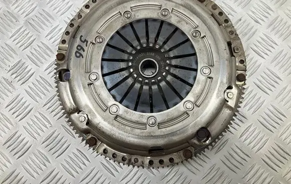 Seat Leon (5F) Clutch set kit 04L141025F 04L141031 04L105273