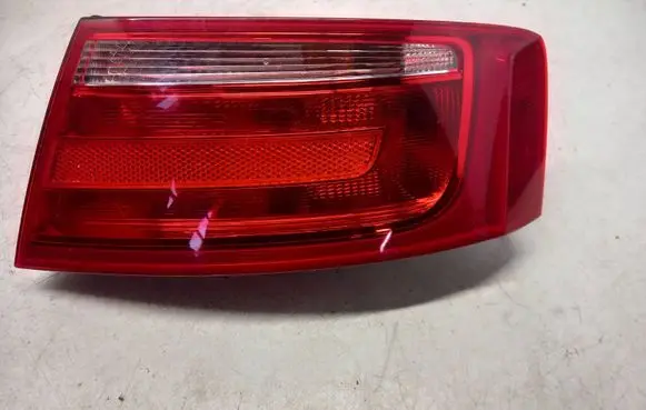 Audi A5 8T 8F Rear/tail lights 8T0945096 AU484