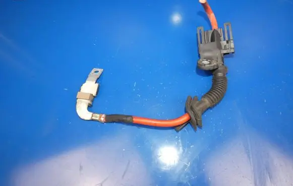 Volvo V60 Positive cable (battery)