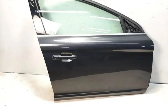 Volvo XC60 Front door 