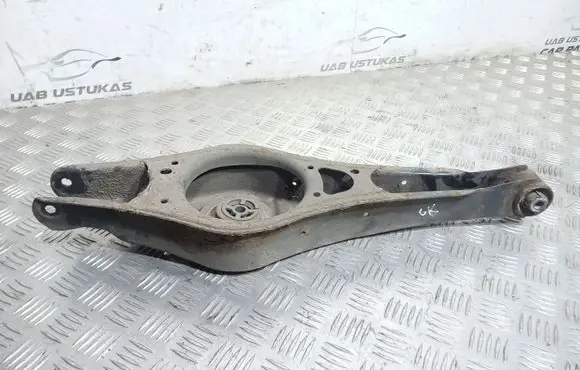 Volkswagen PASSAT B7 Rear upper control arm/wishbone
