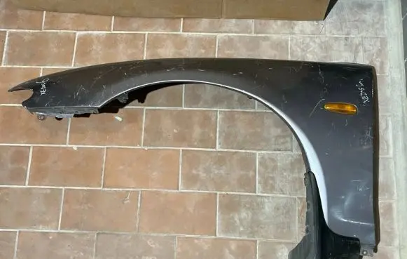 Mazda Xedos 6 Fender