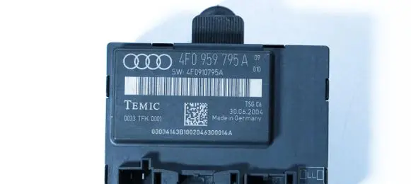 Audi A6 S6 C6 4F Door control unit/module 4F0959795A