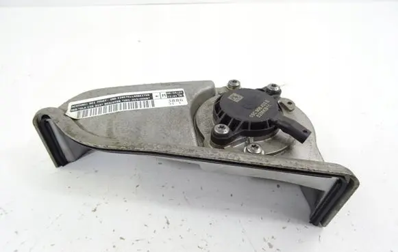 Skoda Octavia Mk4 Thermostat housing 05C109108A