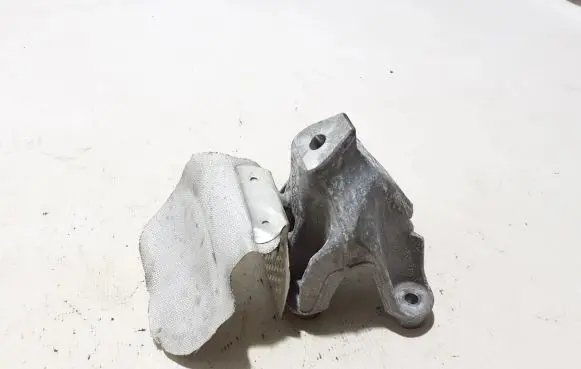 Audi A6 S6 C7 4G Engine mounting bracket 4G0199307AC
