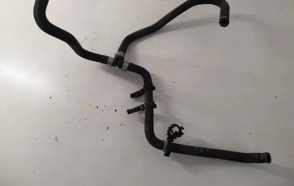 Iveco Daily 4th gen Engine coolant pipe/hose