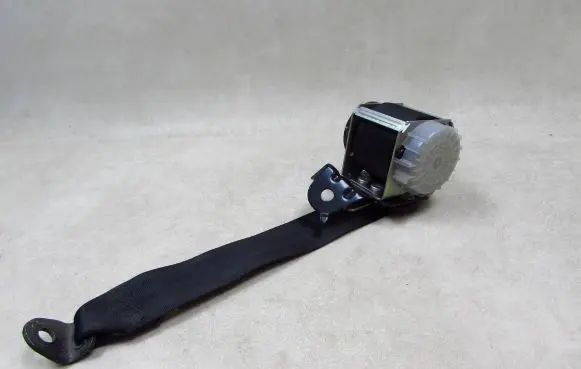 Mazda 3 I Rear seatbelt 602461401 ID55414