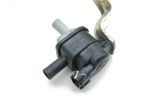 Lexus UX Vacuum valve 9091012279 1909287 1362007110