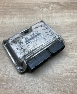 Seat Toledo II (1M) Engine control unit/module ECU 038906012AT 0281010062