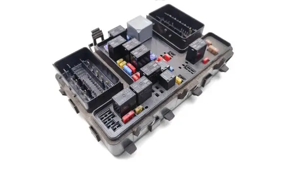 Ford Mondeo MK V Fuse module FG9T-14A067-EB
