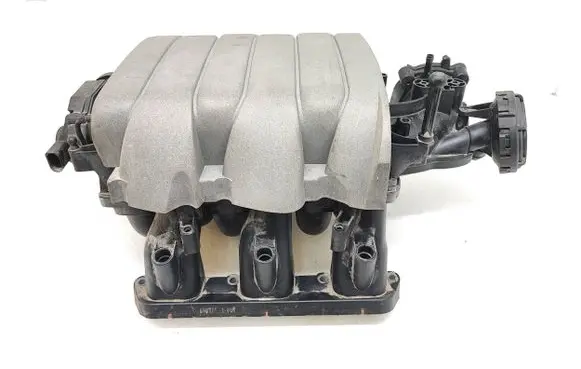 Audi A6 S6 C6 4F Intake manifold 06E133151 06E133151F