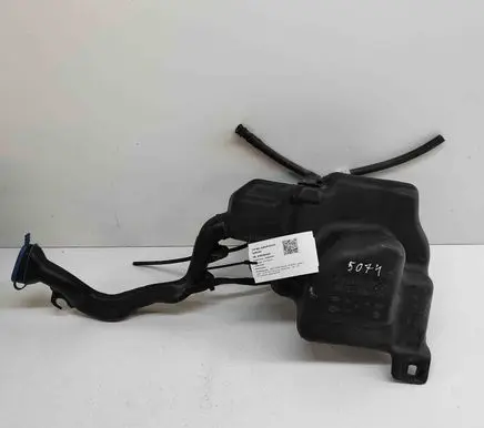 Mercedes-Benz B W246 W242 Windshield washer fluid reservoir/tank A2468690120