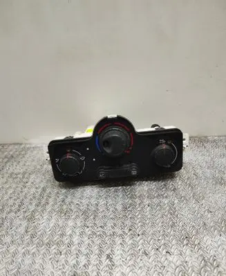 Renault Clio III Climate control unit 69590001 030967W